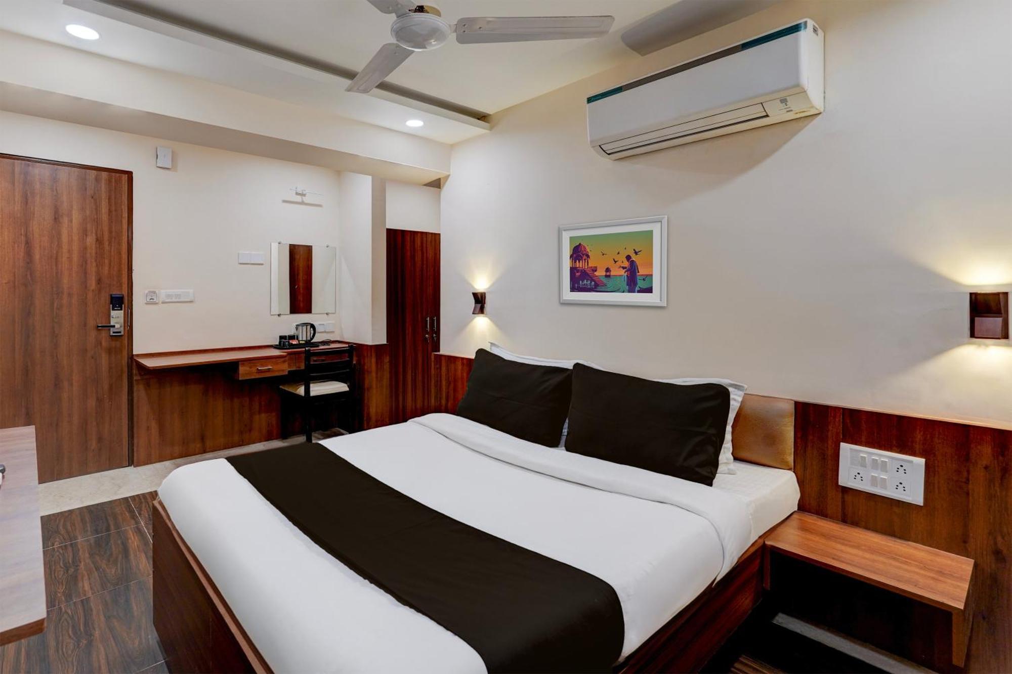 Townhouse Oriental Inn شيناي المظهر الخارجي الصورة